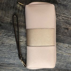 Rose Gold Michael Kors Wallet